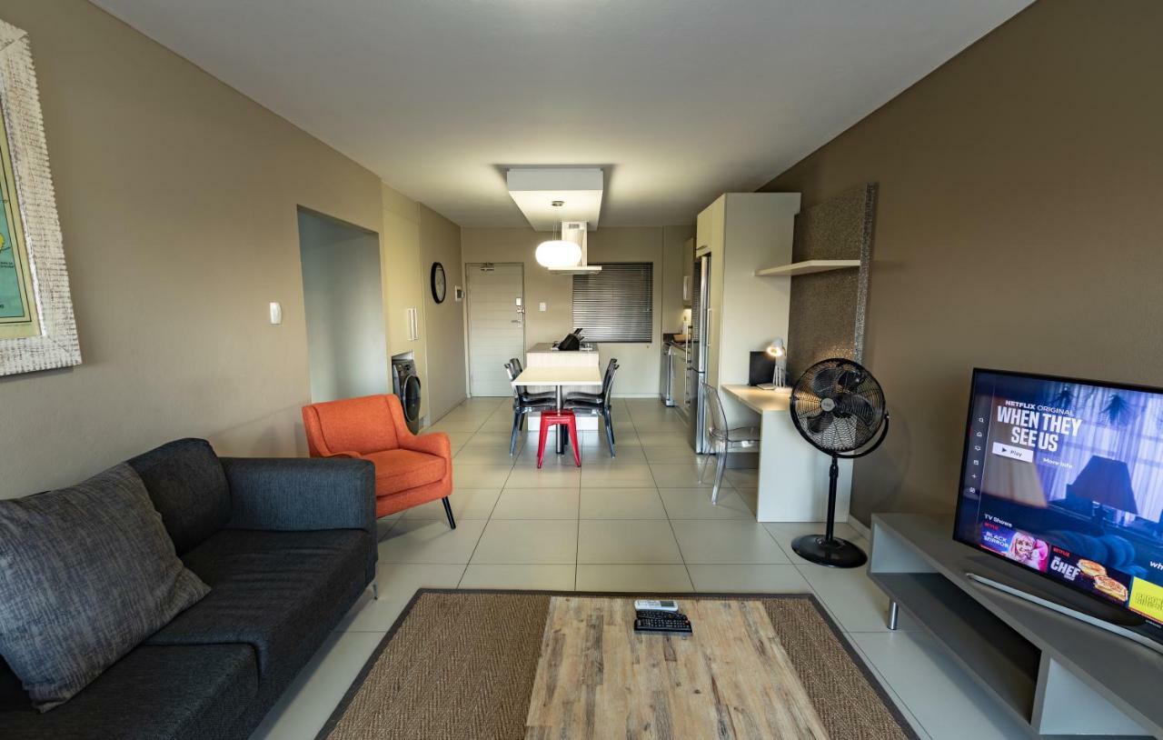 The Hub Apartments Johannesburg Exterior photo